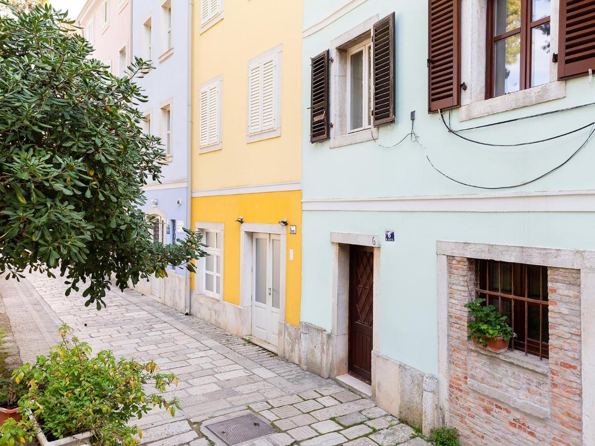 Apartment Anika Old Town Пореч Екстериор снимка