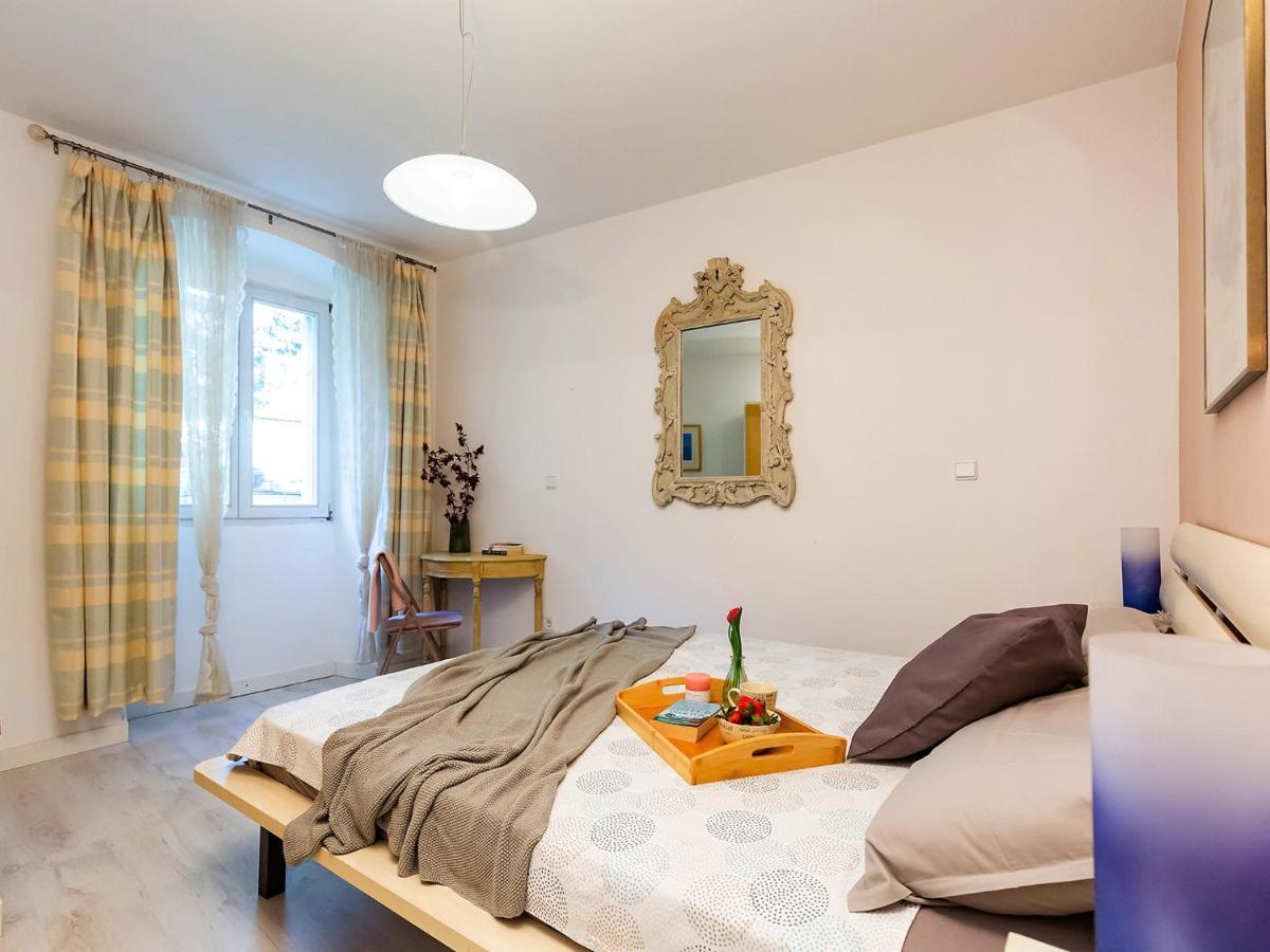 Apartment Anika Old Town Пореч Екстериор снимка
